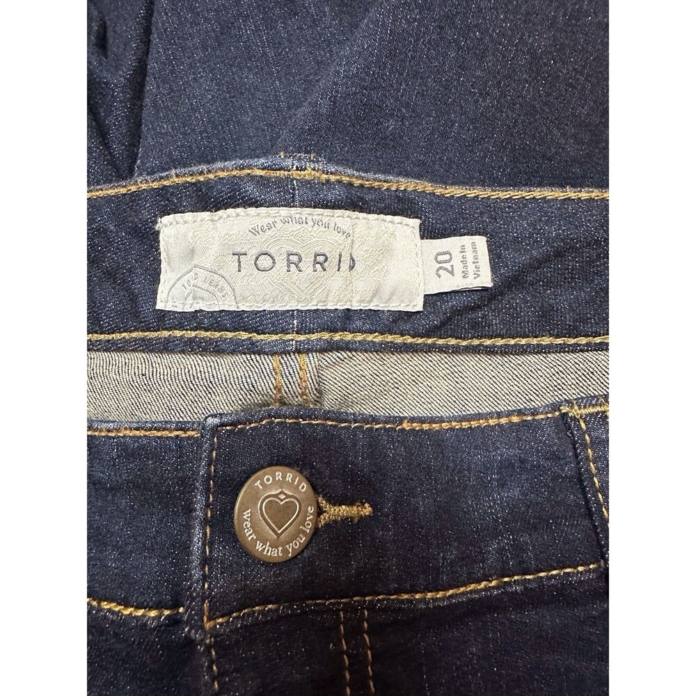 Torrid Denim Bermuda Shorts Women's Plus Size 20 Dark Wash Stretch Blue - Picture 4 of 8